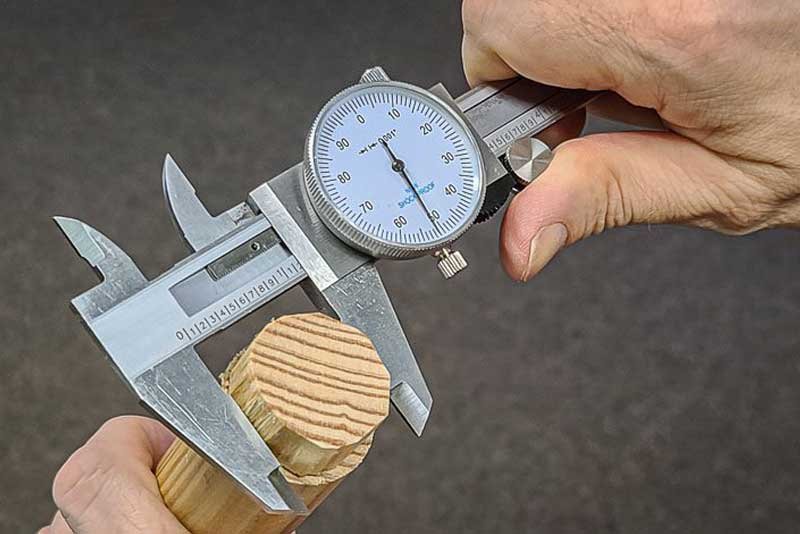 How to Use a Vernier Caliper: Tips for Measuring and Reading